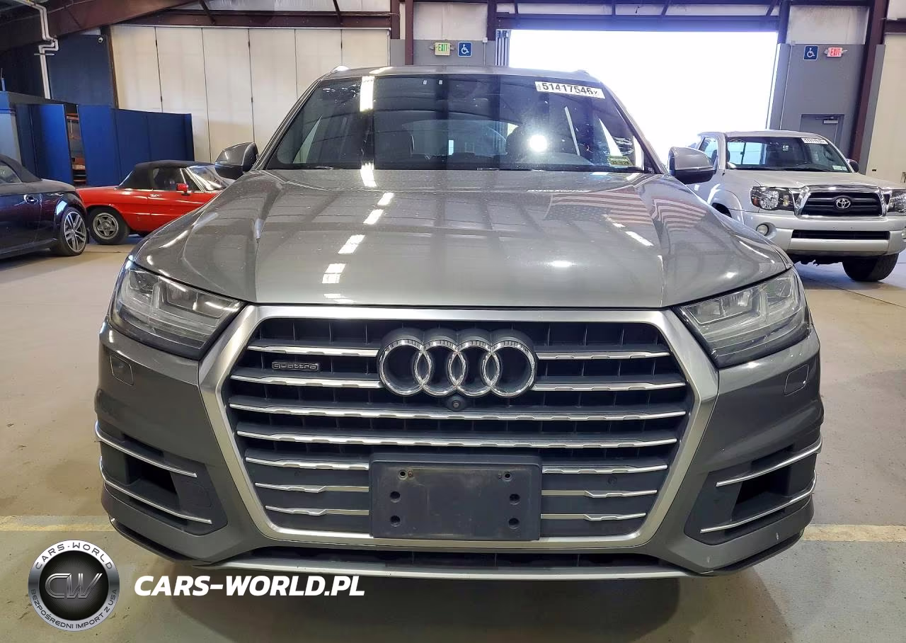 2017 Audi Q7 Premium Plus VIN:WA1LAAF77HD016845 - 5