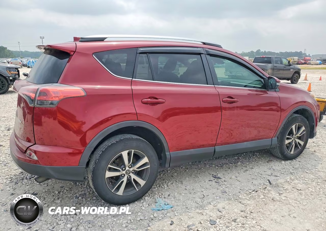 2018 Toyota Rav4 Xle VIN:2T3WFREV2JW512549 - 3
