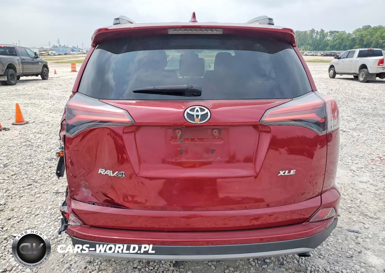 2018 Toyota Rav4 Xle VIN:2T3WFREV2JW512549 - 6
