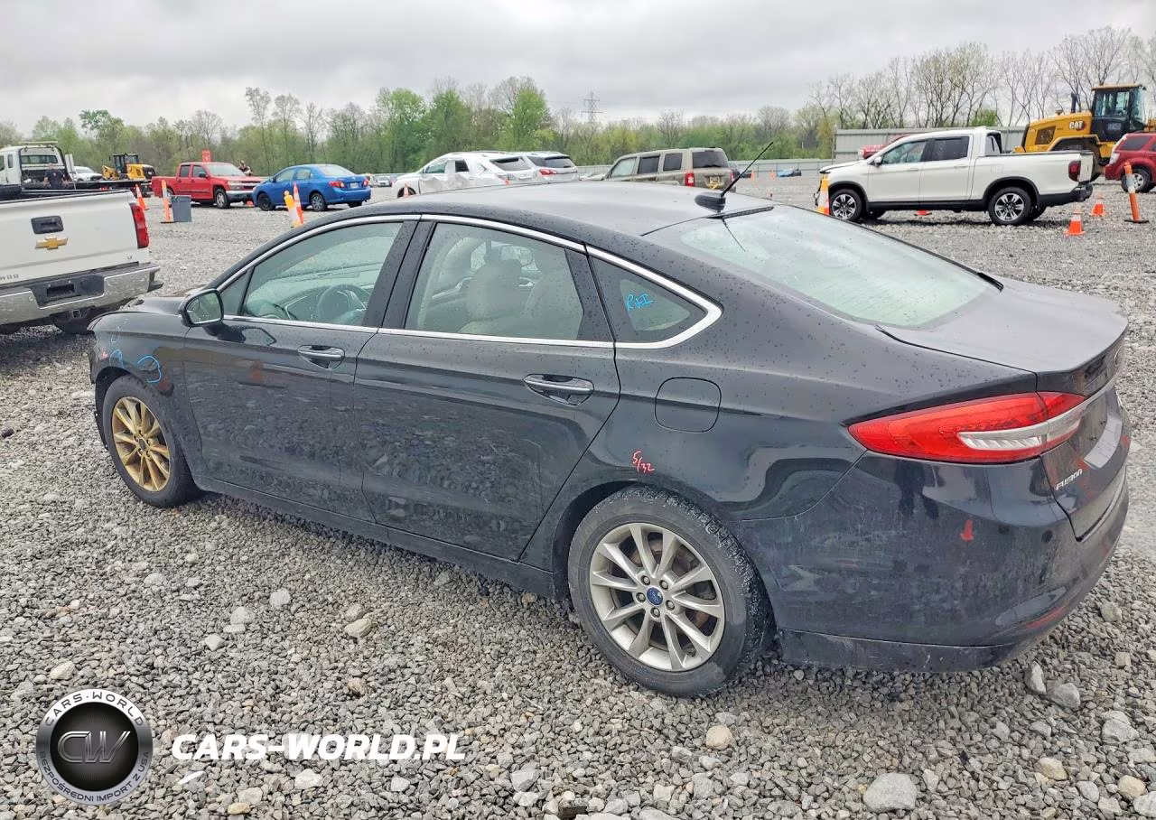 2017 Ford Fusion Se VIN:3FA6P0HDXHR118247 - 2