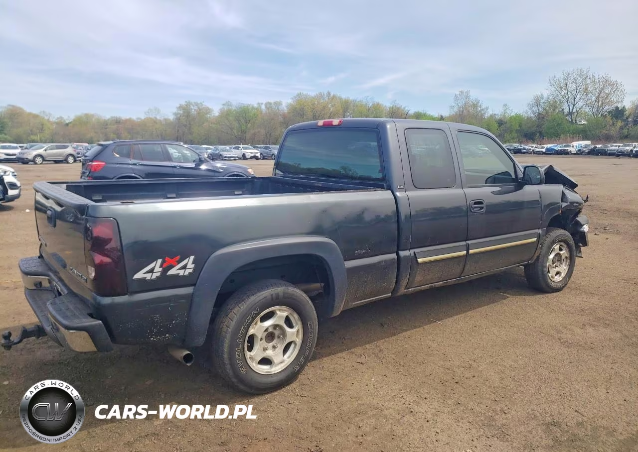 2003 Chevrolet Silverado K1500 VIN:2GCEK19V831378662 - 3