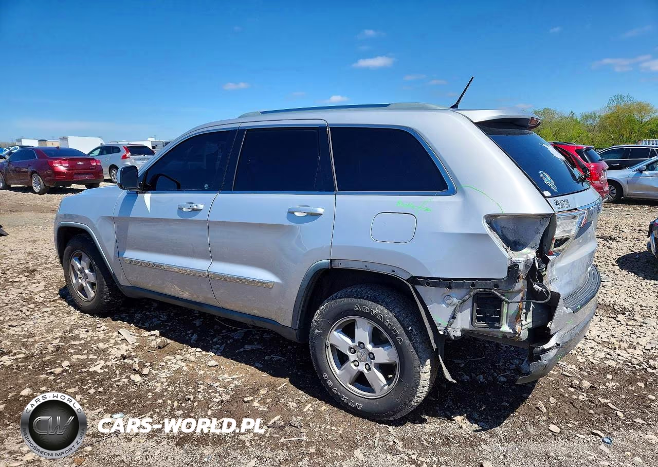 2011 Jeep Grand Cherokee Laredo VIN:1J4RS4GG0BC577988 - 2