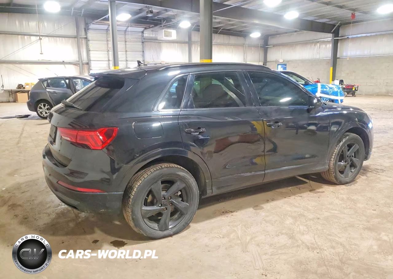 2020 Audi Q3 Premium Plus VIN:WA1BECF3XL1106476 - 3