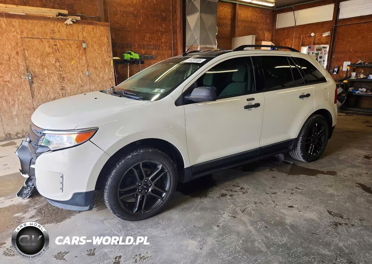 2013 Ford Edge Se