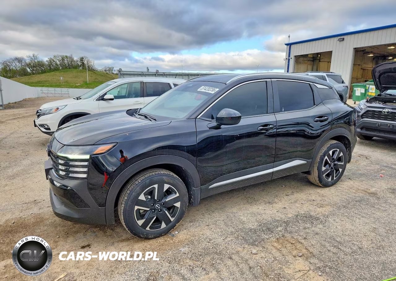 2025 Nissan Kicks Sv