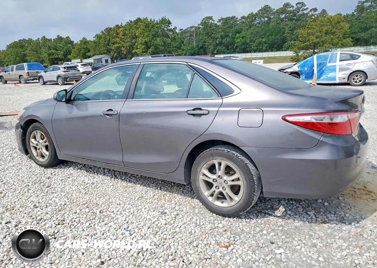 2016 Toyota Camry Le VIN:4T4BF1FK3GR532207 - 2