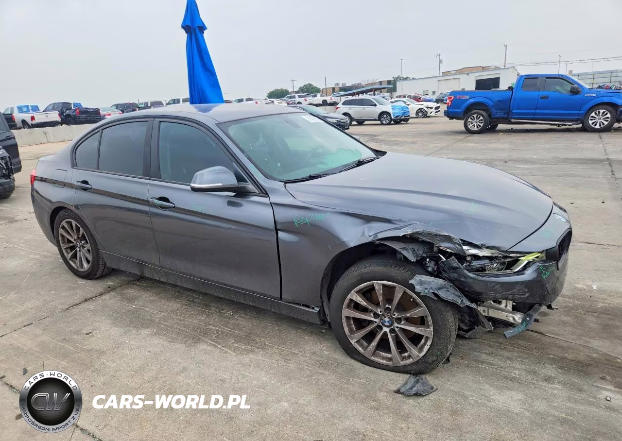 2018 BMW 320 I VIN:WBA8A9C53JAH14714 - 4