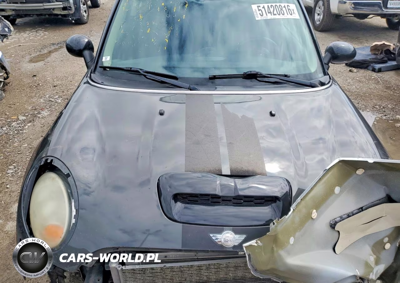 2011 Mini Cooper S VIN:WMWSV3C59BTY21065 - 11