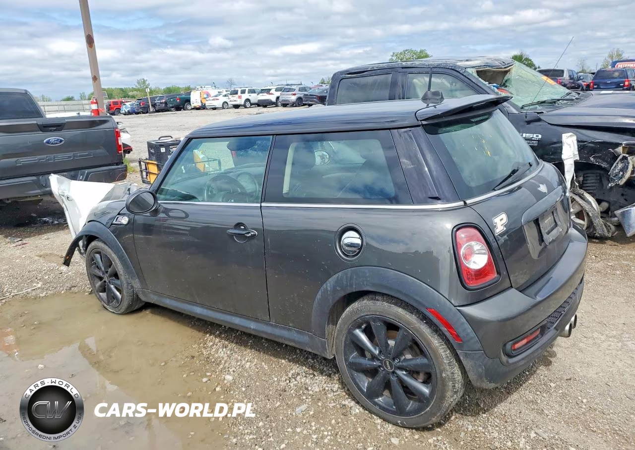 2011 Mini Cooper S VIN:WMWSV3C59BTY21065 - 2