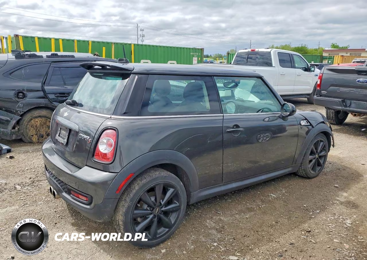 2011 Mini Cooper S VIN:WMWSV3C59BTY21065 - 3