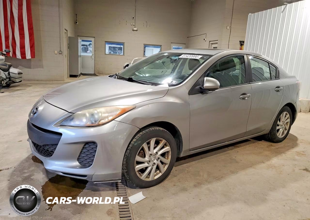 2012 Mazd Mazda3
