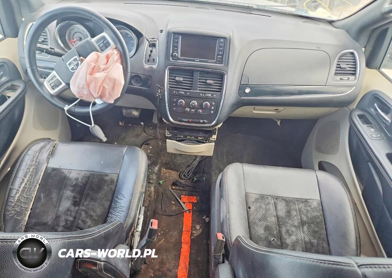 2018 Dodge Grand Caravan Sxt VIN:2C4RDGCG2JR326824 - 8