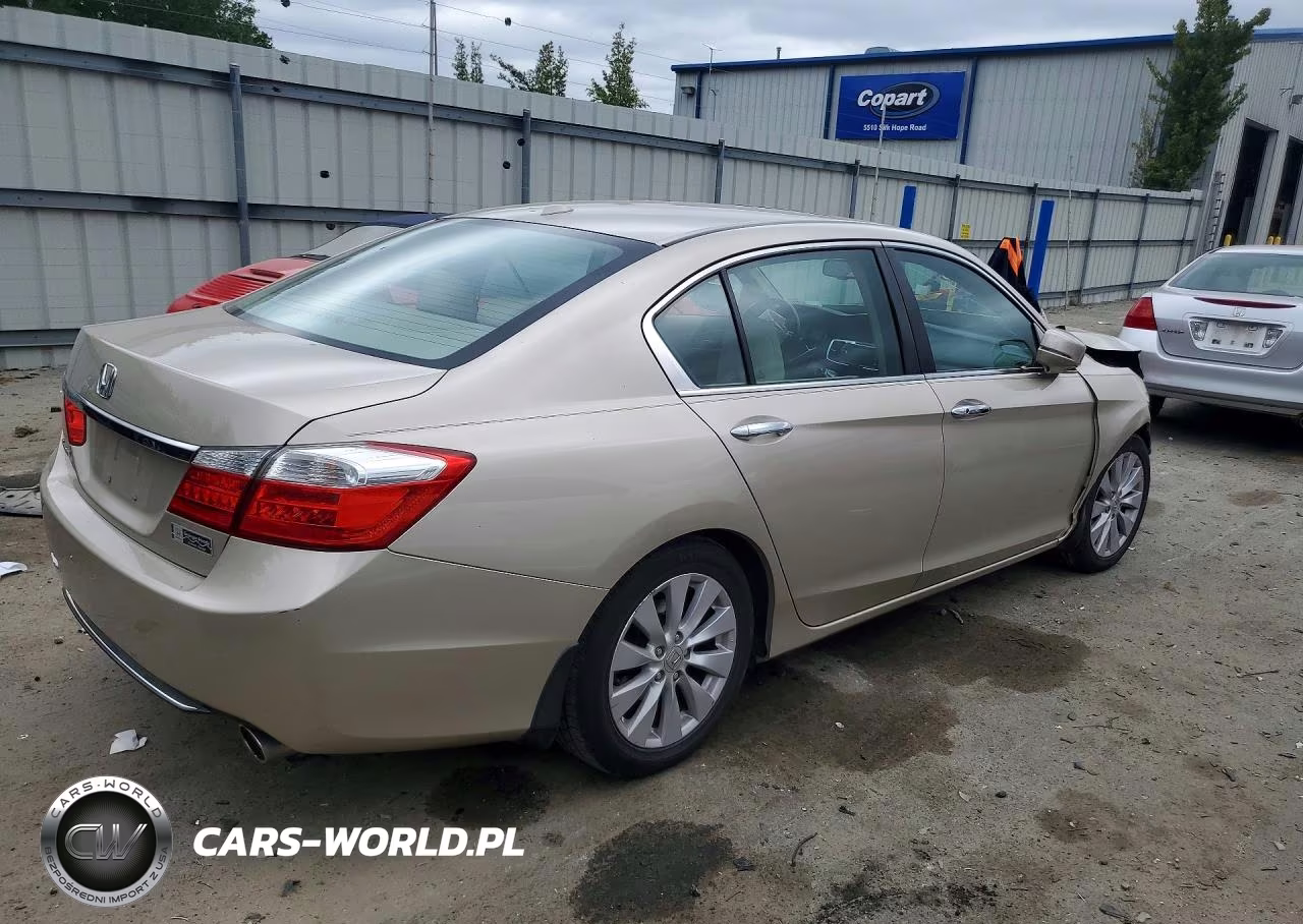 2013 Honda Accord Exl VIN:1HGCR2F82DA132724 - 3