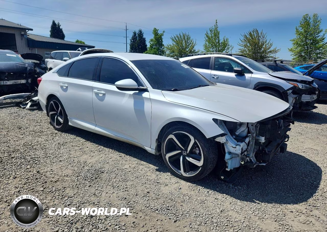 2018 Honda Accord Sport VIN:1HGCV1F32JA265974 - 4