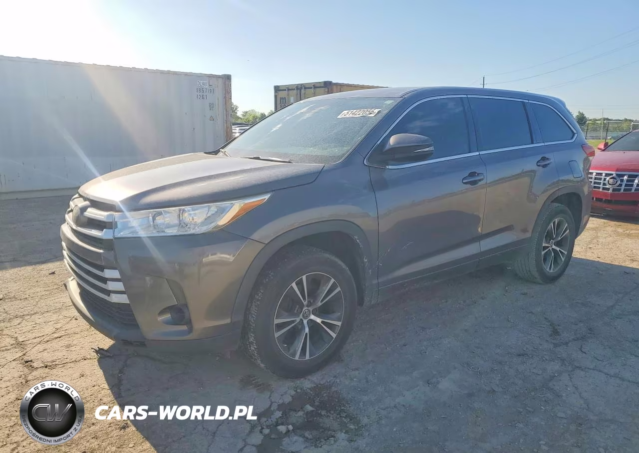 2017 Toyota Highlander Le