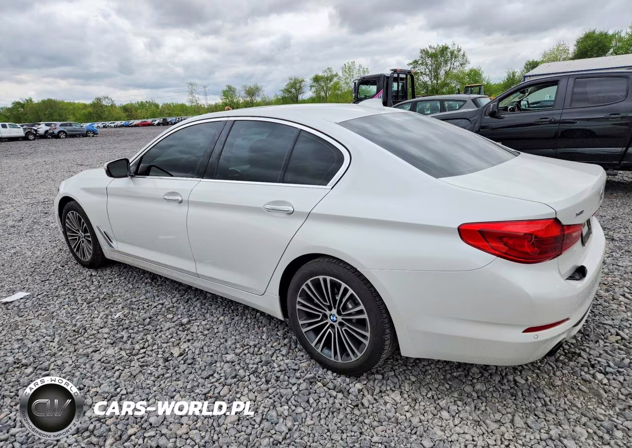 2018 BMW 530 Xi VIN:WBAJA7C59JWA71228 - 2