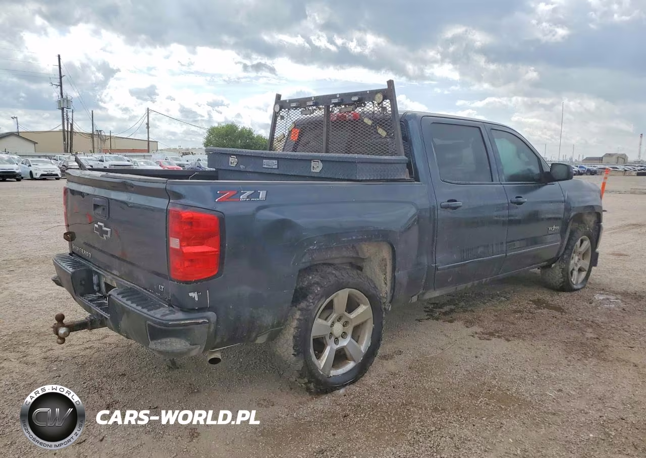 2018 Chevrolet Silverado K1500 Lt VIN:3GCUKREC7JG258211 - 3