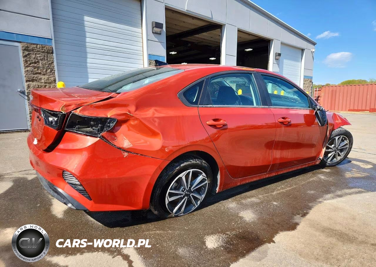 2024 Kia Forte Lx VIN:3KPF24AD4RE727238 - 3