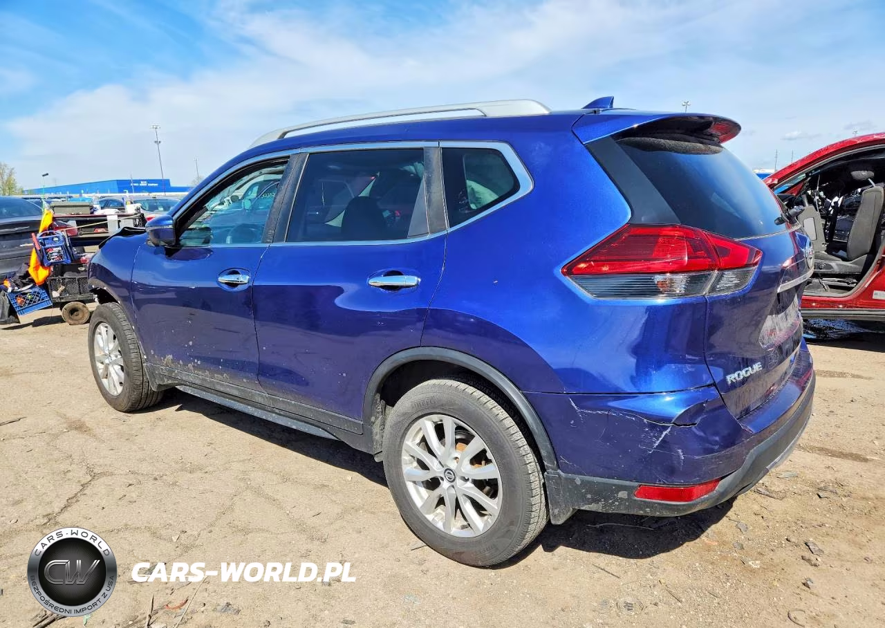 2017 Nissan Rogue S VIN:5N1AT2MV9HC797996 - 2