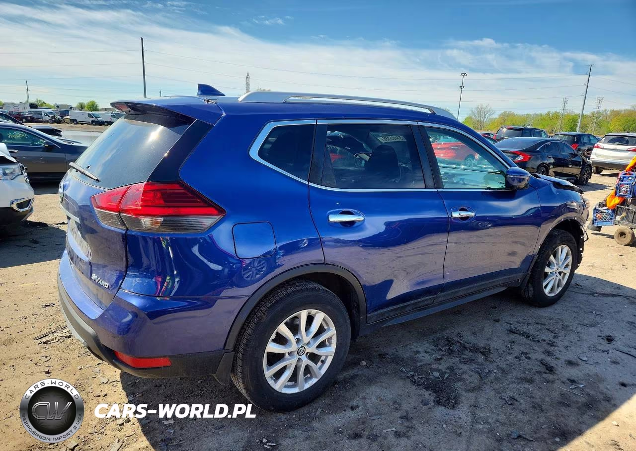 2017 Nissan Rogue S VIN:5N1AT2MV9HC797996 - 3