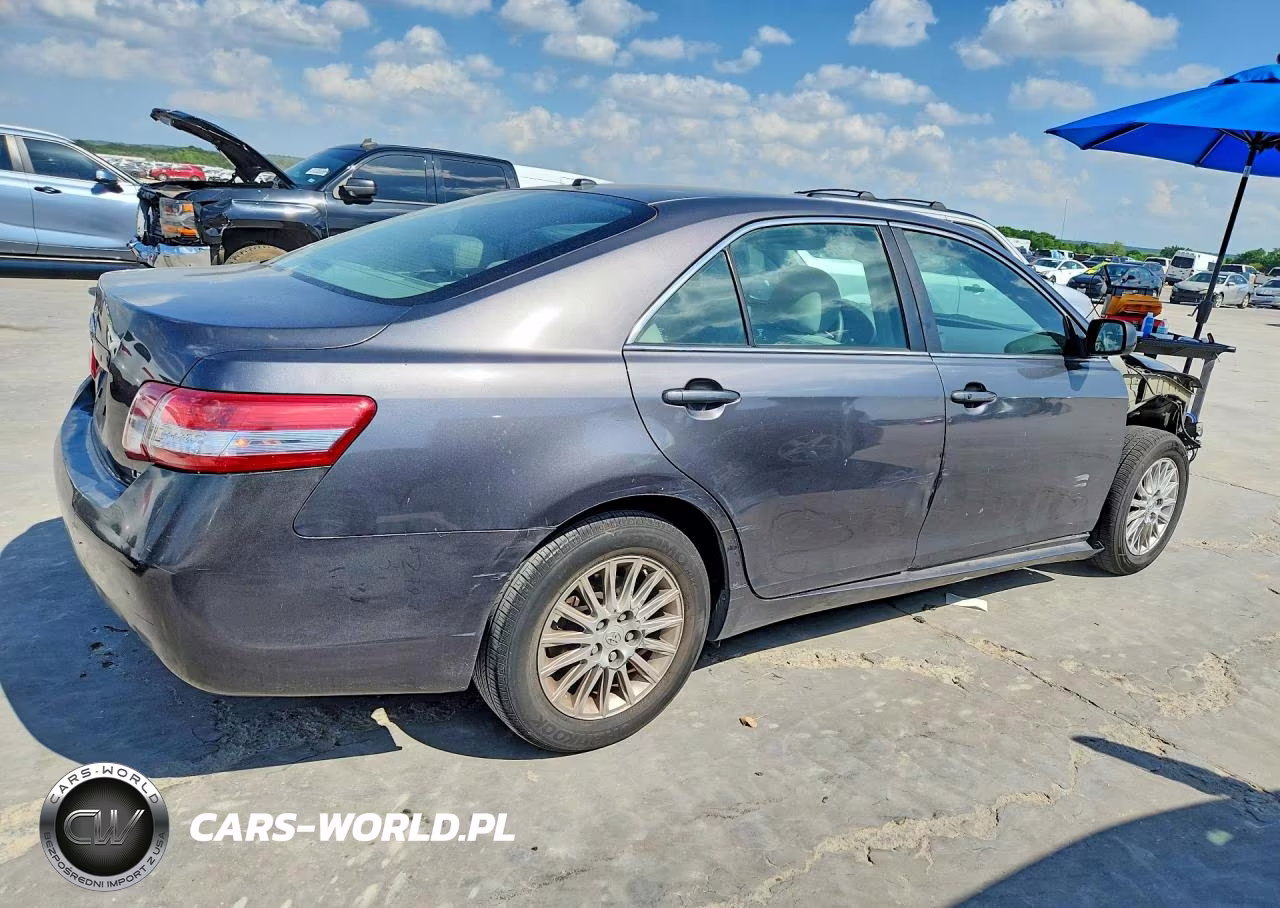 2011 Toyota Camry Le VIN:4T4BF3EK6BR218752 - 3