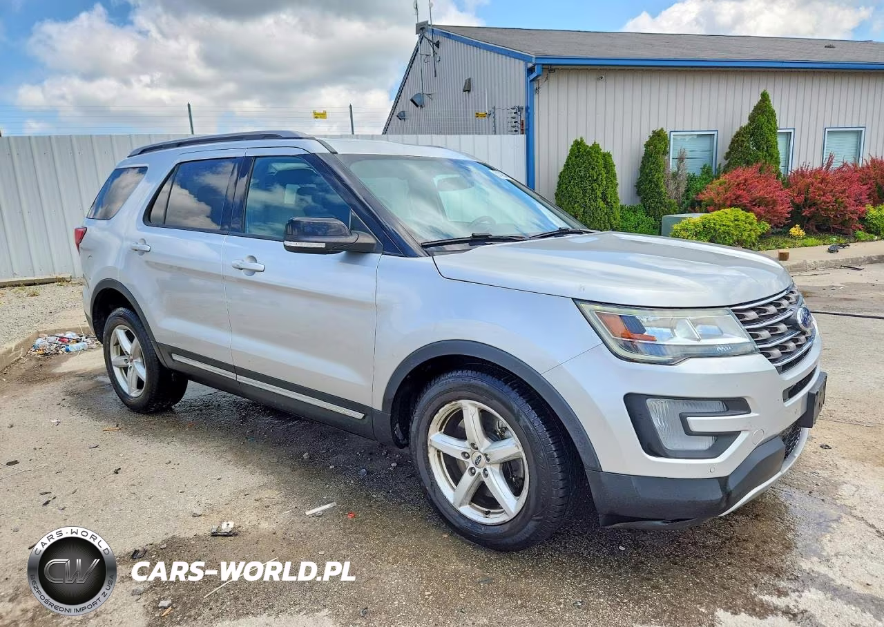 2016 Ford Explorer Xlt VIN:1FM5K8D81GGC94424 - 4