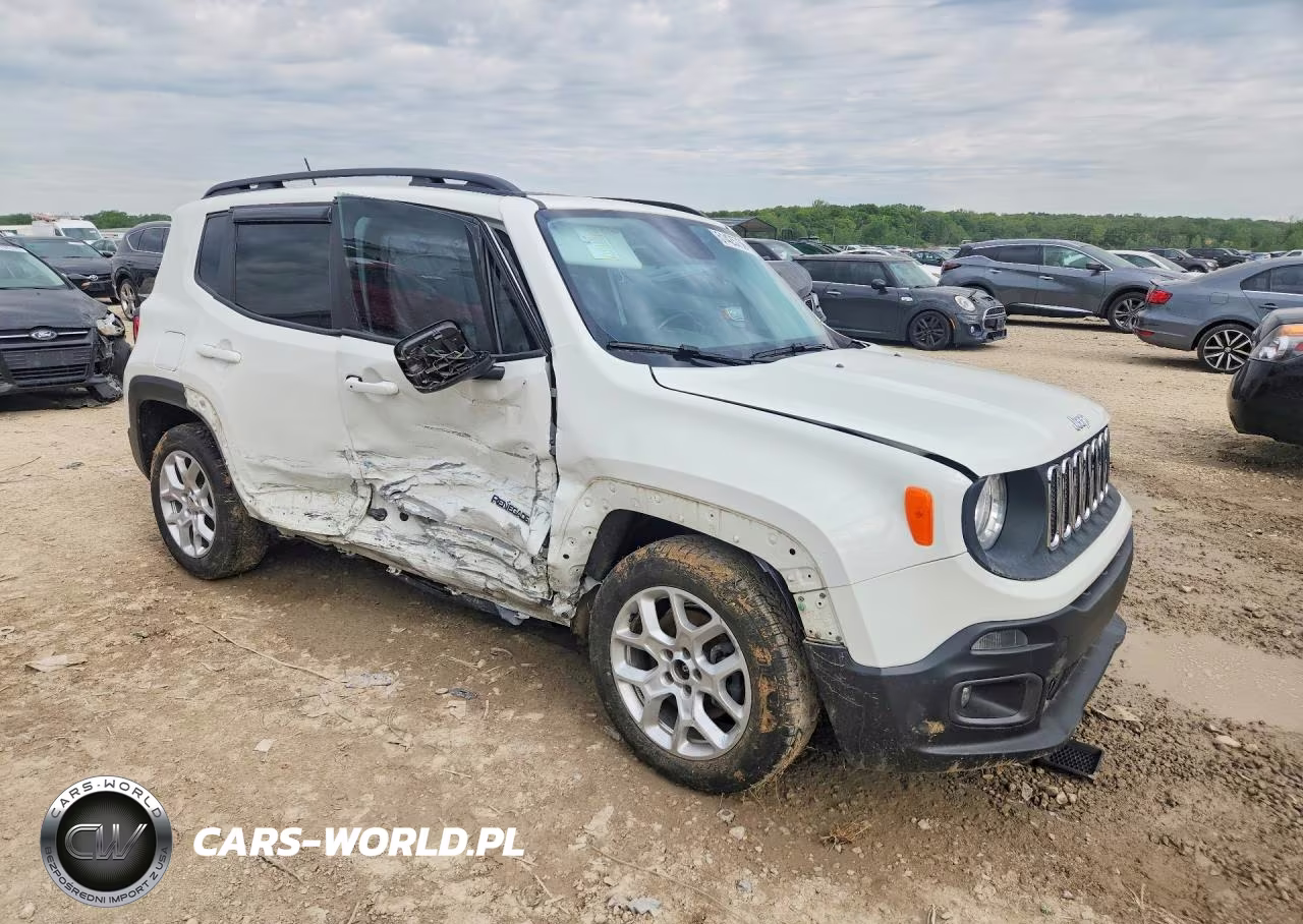 2015 Jeep Renegade Latitude VIN:ZACCJABT2FPC26082 - 4