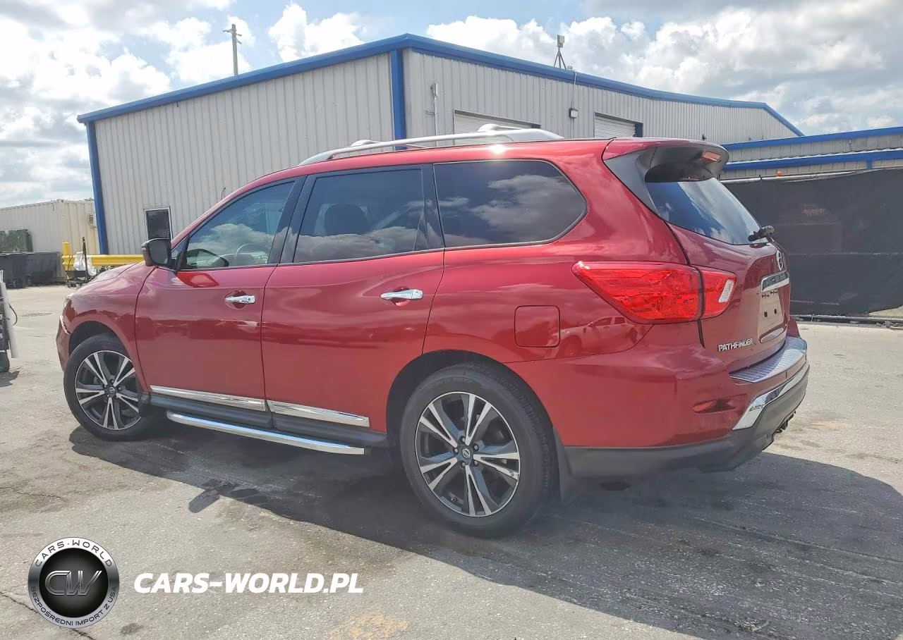 2018 Nissan Pathfinder Platinum VIN:5N1DR2MN8JC626402 - 2
