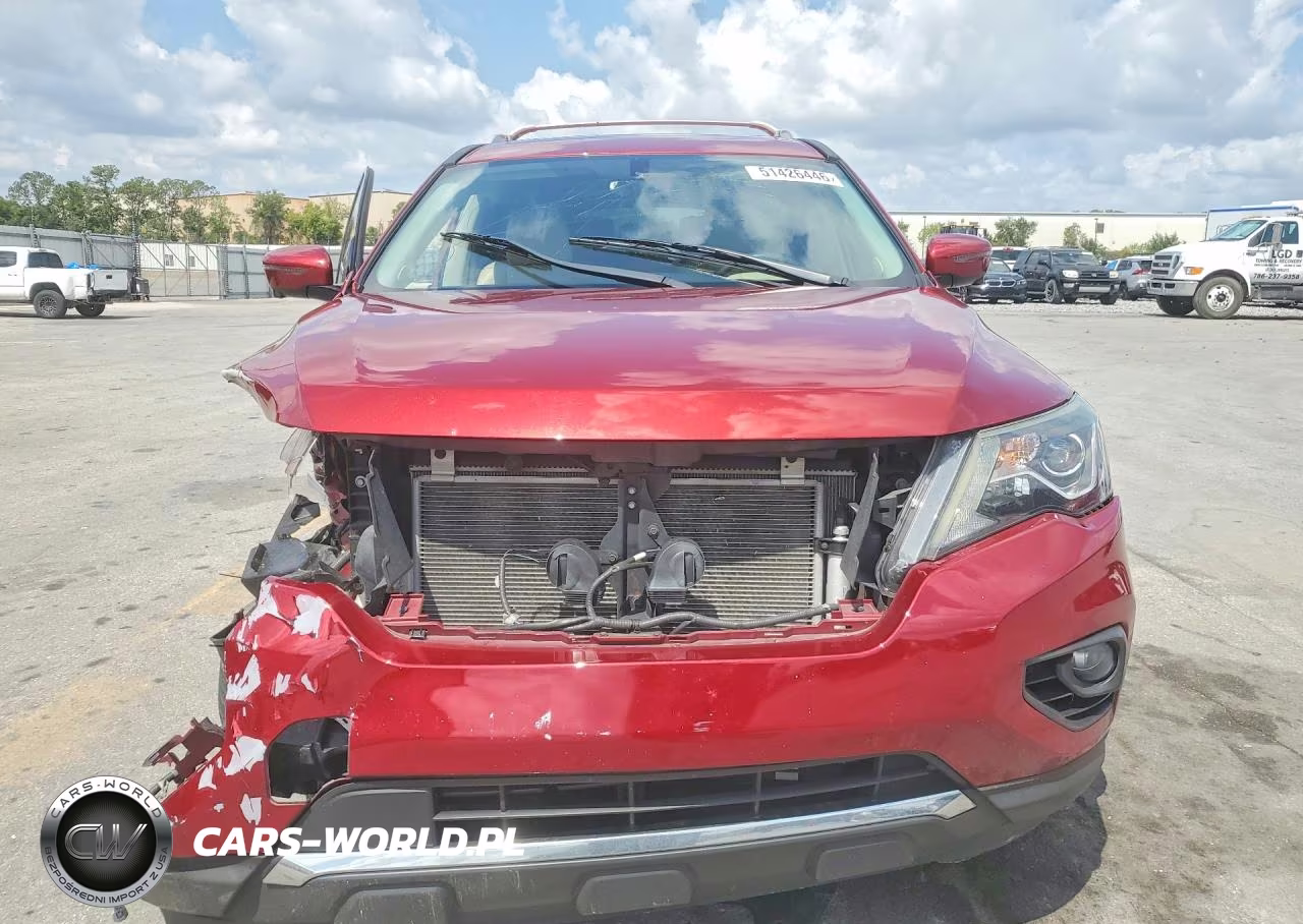 2018 Nissan Pathfinder Platinum VIN:5N1DR2MN8JC626402 - 5