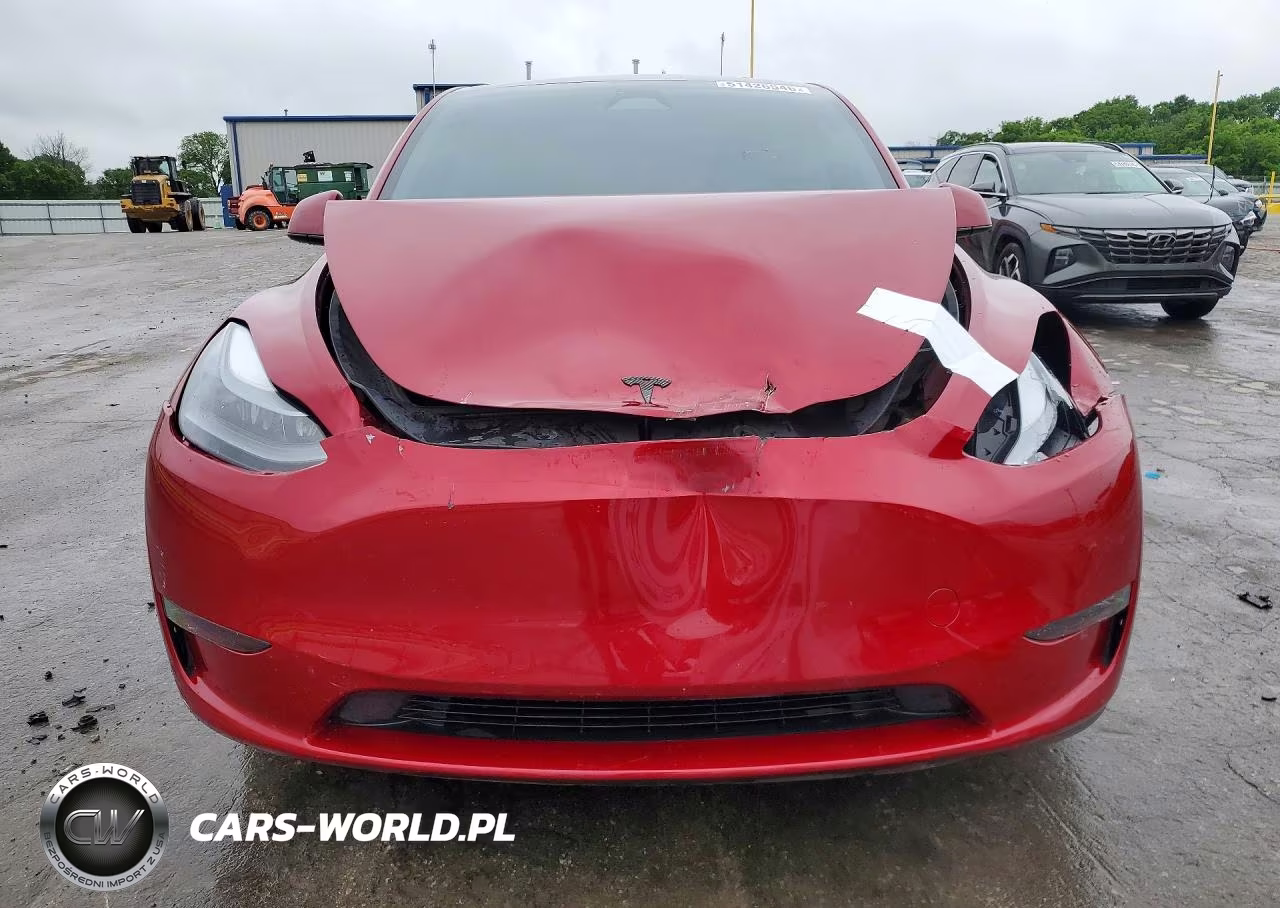 2024 Tesla Model Y VIN:7SAYGDEF5RF033449 - 5
