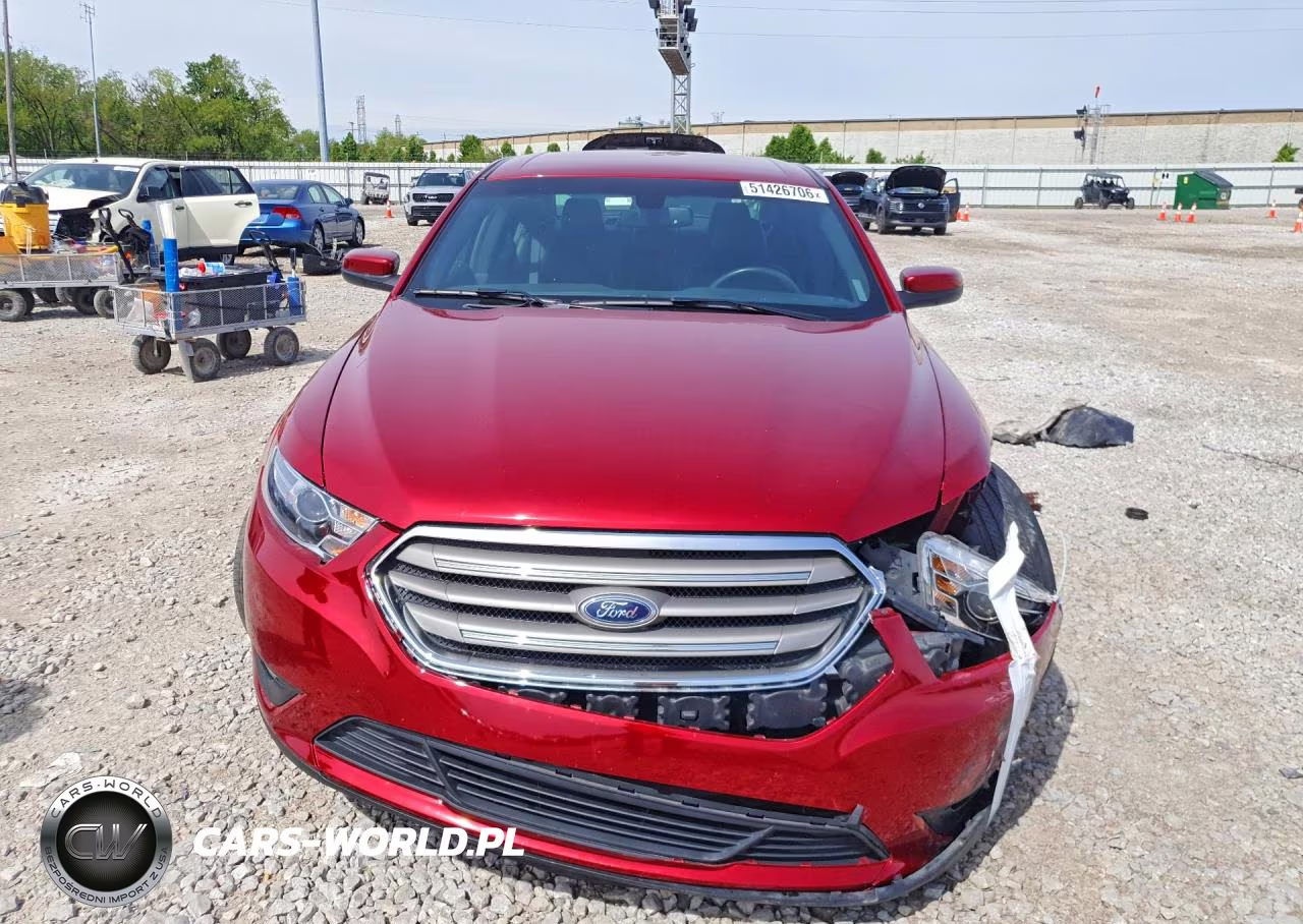 2016 Ford Taurus Sel VIN:1FAHP2E82GG140812 - 5