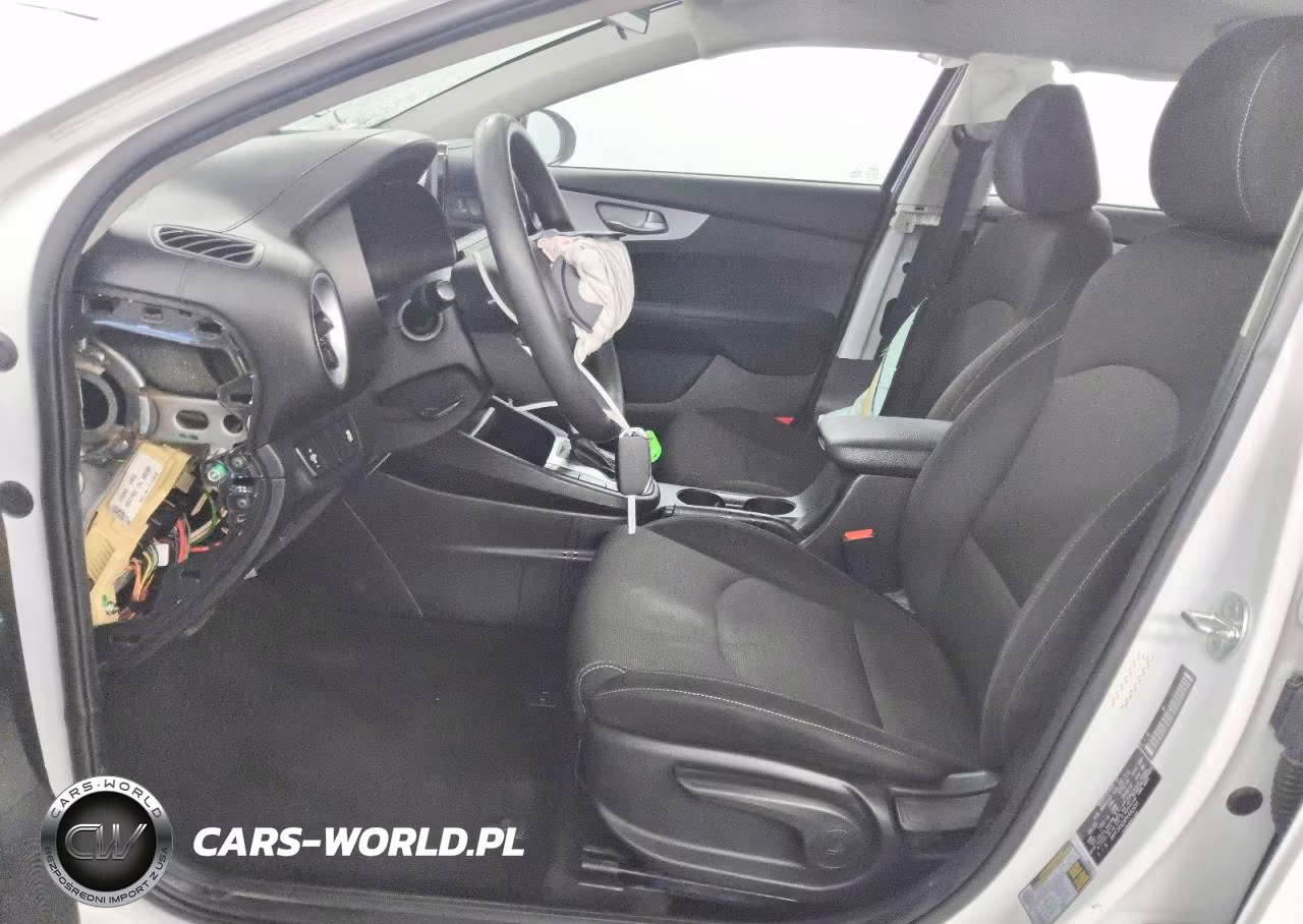 2023 Kia Forte Lxs VIN:3KPF24ADXPE682691 - 7