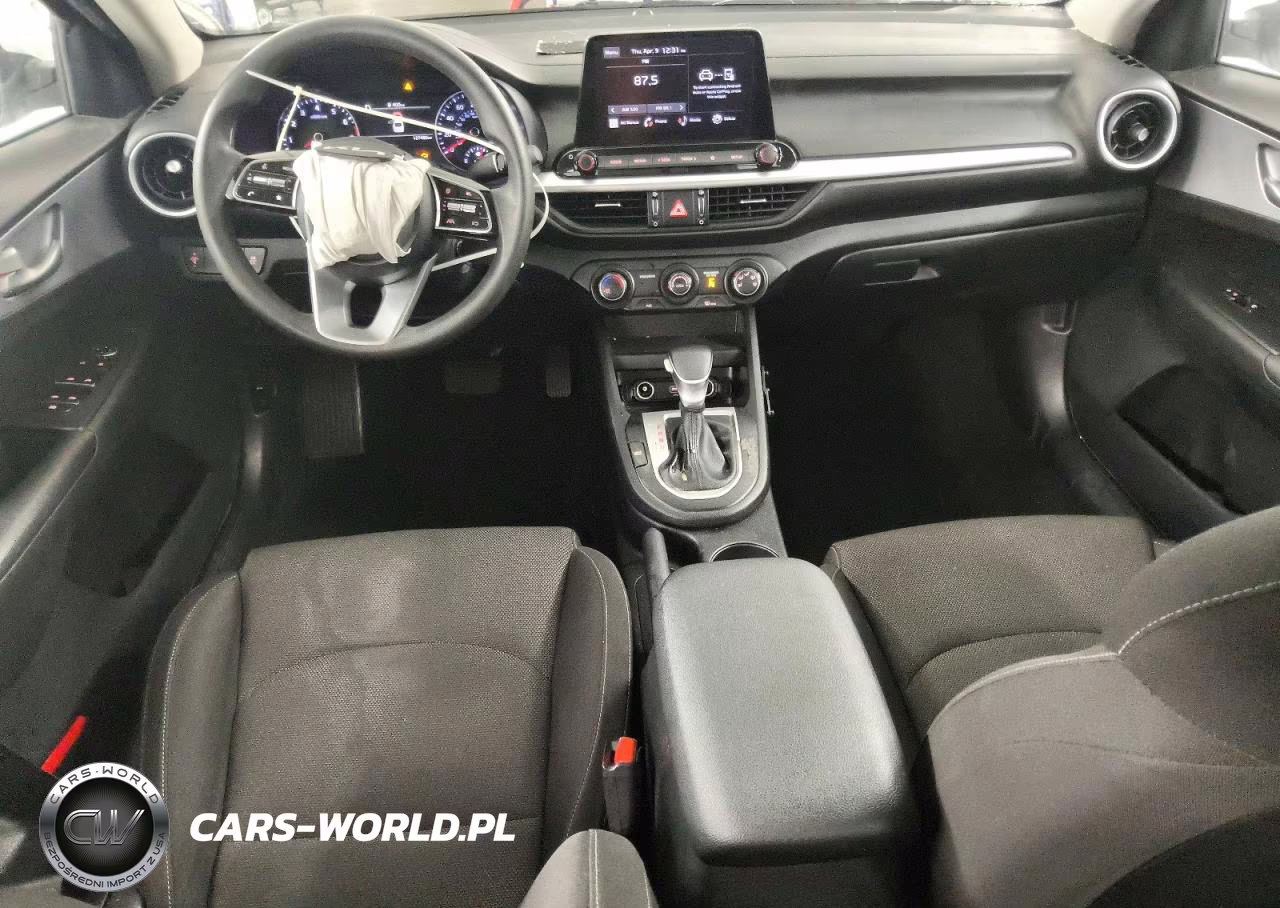 2023 Kia Forte Lxs VIN:3KPF24ADXPE682691 - 8