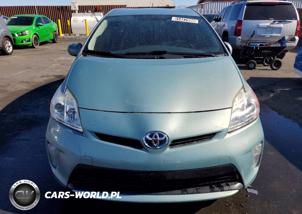 2013 Toyota Prius Two VIN:JTDKN3DU4D1637191 - 5
