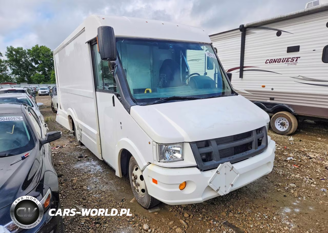 2018 Isuzu Reach Delivery Van VIN:JALB4T17XJ7W02311 - 4
