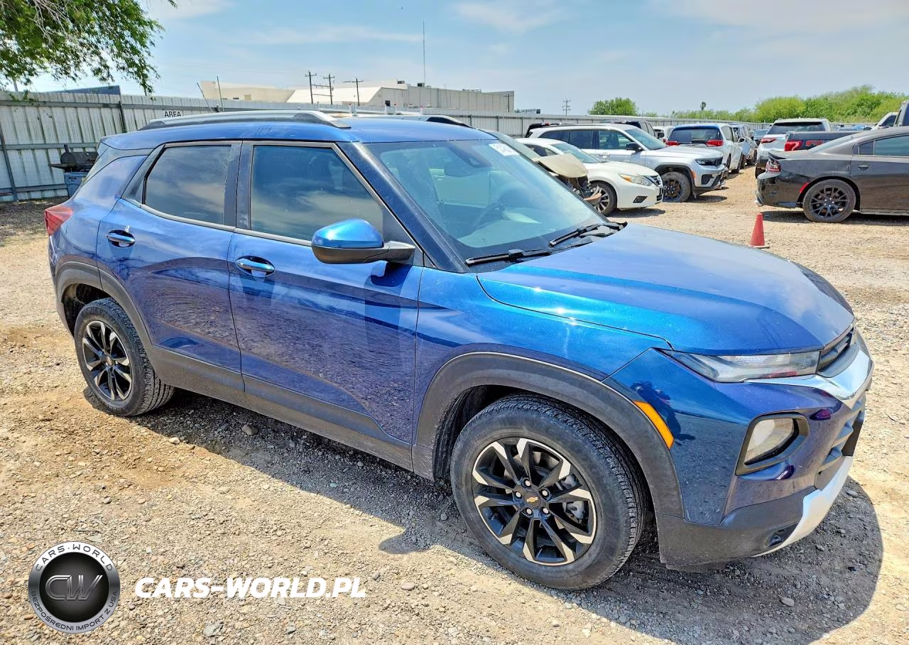 2021 Chevrolet Trailblazer Lt VIN:KL79MPSL1MB010023 - 4