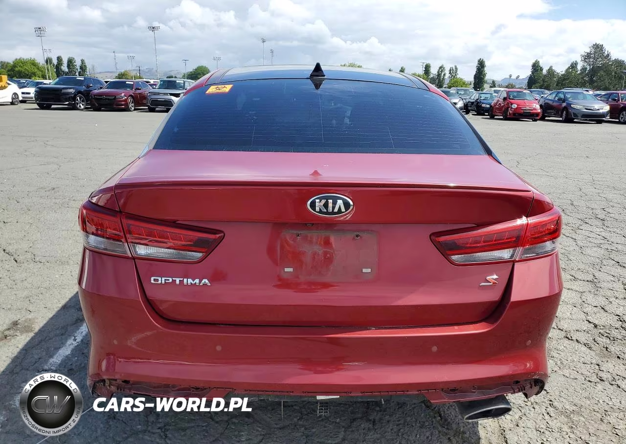 2018 Kia Optima S VIN:5XXGT4L32JG241044 - 6