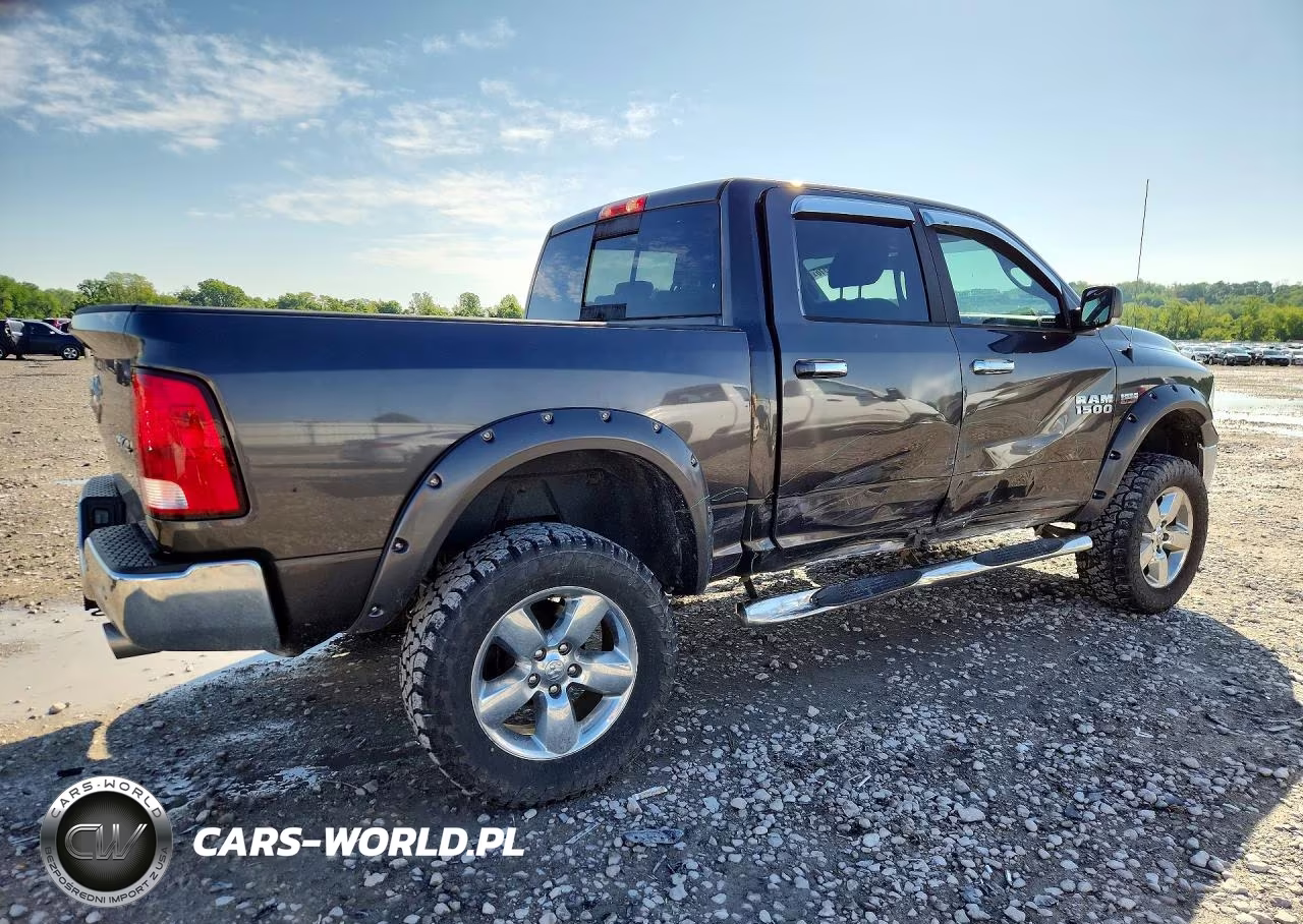 2018 Ram 1500 Slt VIN:3C6RR7LT6JG143504 - 3