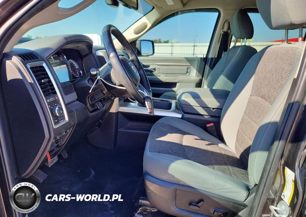 2018 Ram 1500 Slt VIN:3C6RR7LT6JG143504 - 7
