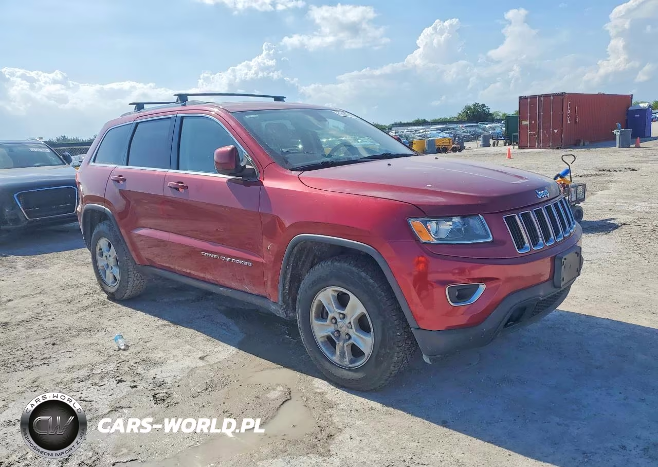 2015 Jeep Grand Cherokee Laredo VIN:1C4RJFAG1FC710907 - 4