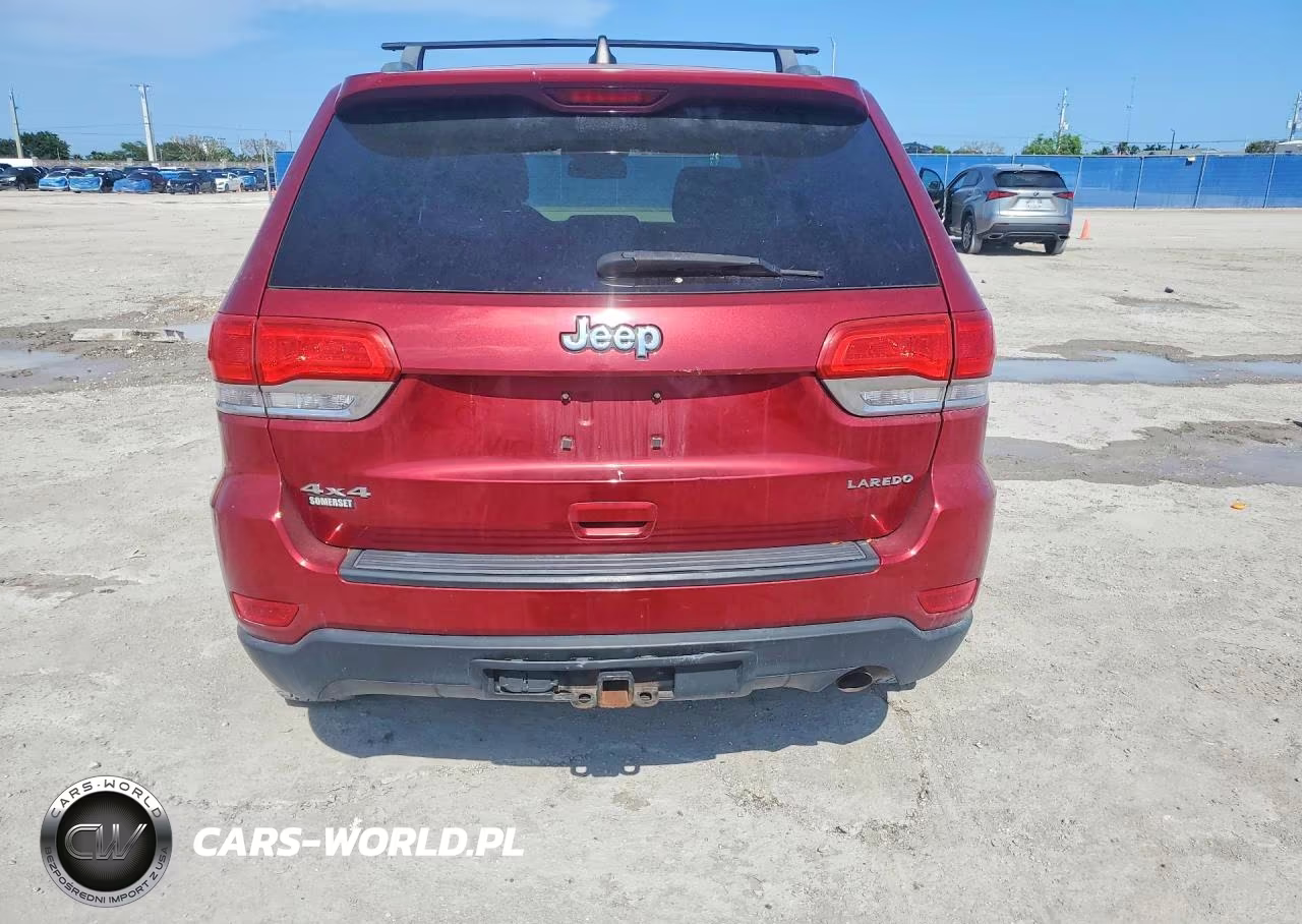 2015 Jeep Grand Cherokee Laredo VIN:1C4RJFAG1FC710907 - 6