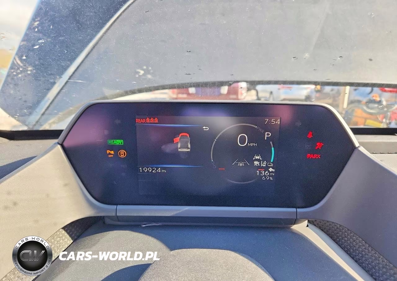 2025 Subaru Solterra Premium VIN:JTMABABA4SA107091 - 9