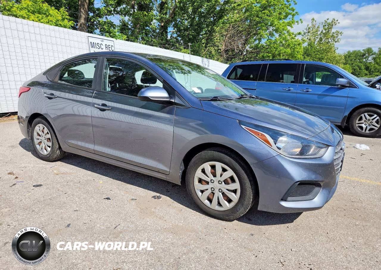 2018 Hyundai Accent Se VIN:3KPC24A3XJE026735 - 4