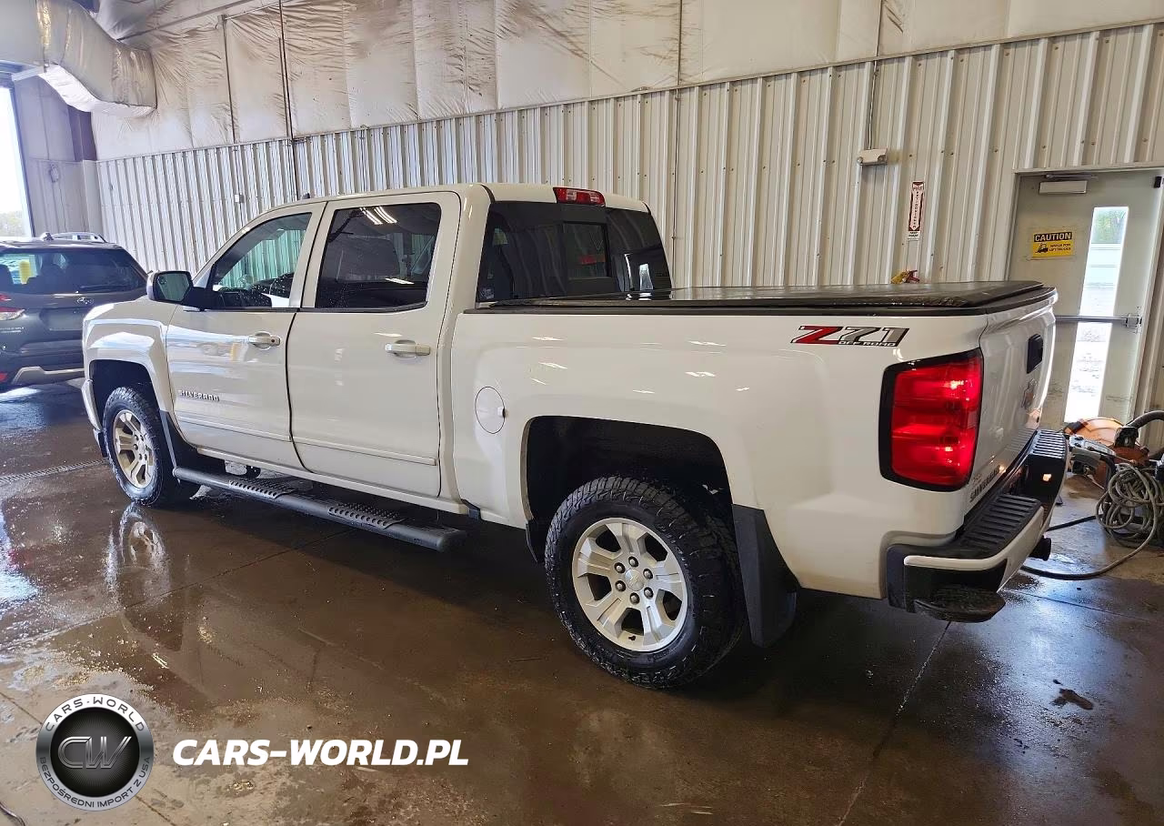 2018 Chevrolet Silverado K1500 Lt VIN:3GCUKREC4JG508956 - 2