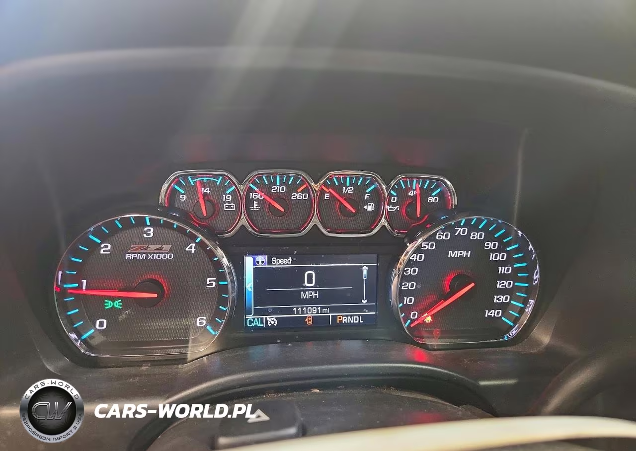 2018 Chevrolet Silverado K1500 Lt VIN:3GCUKREC4JG508956 - 9