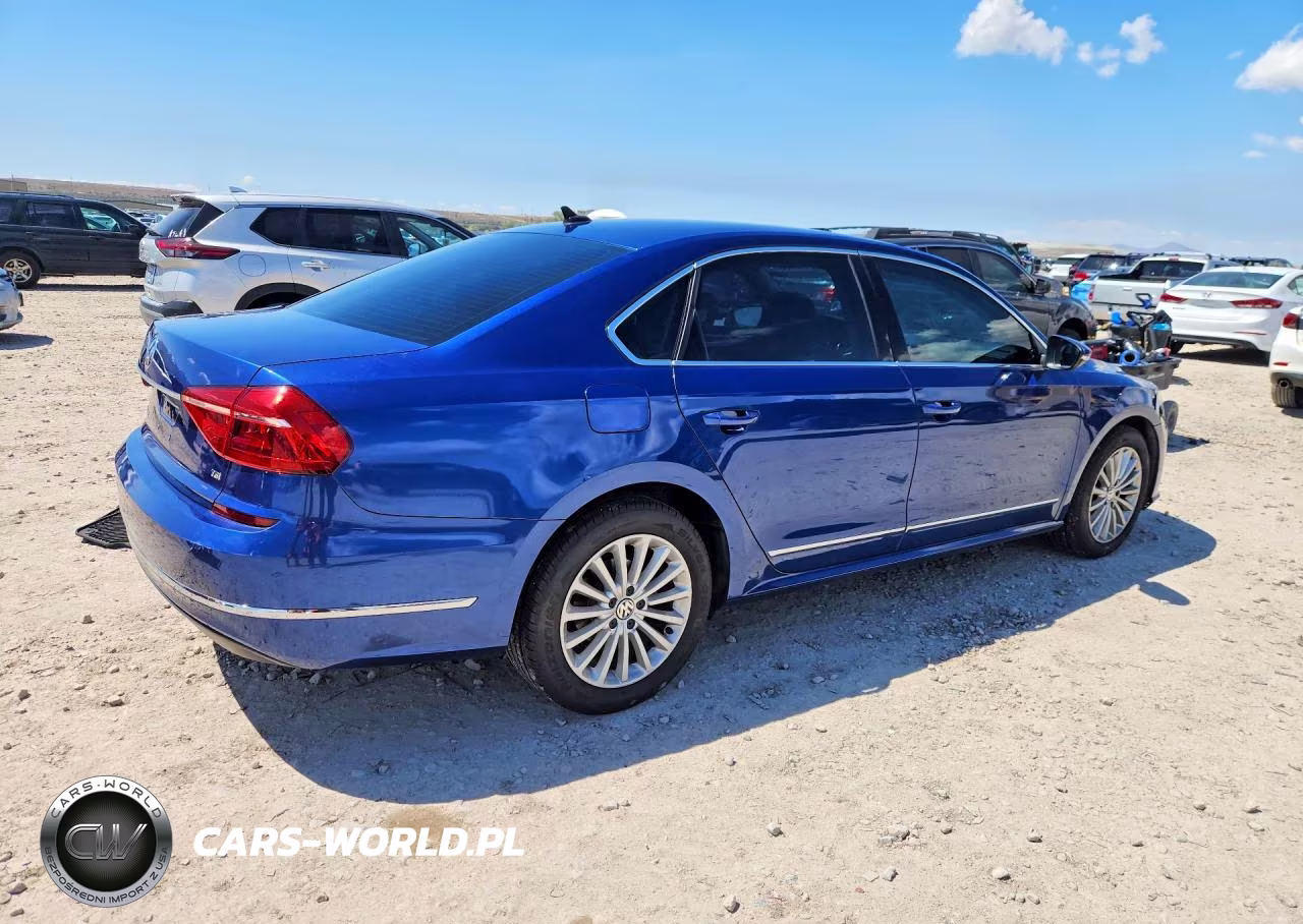 2016 Volkswagen Passat Se VIN:1VWBT7A30GC018179 - 3
