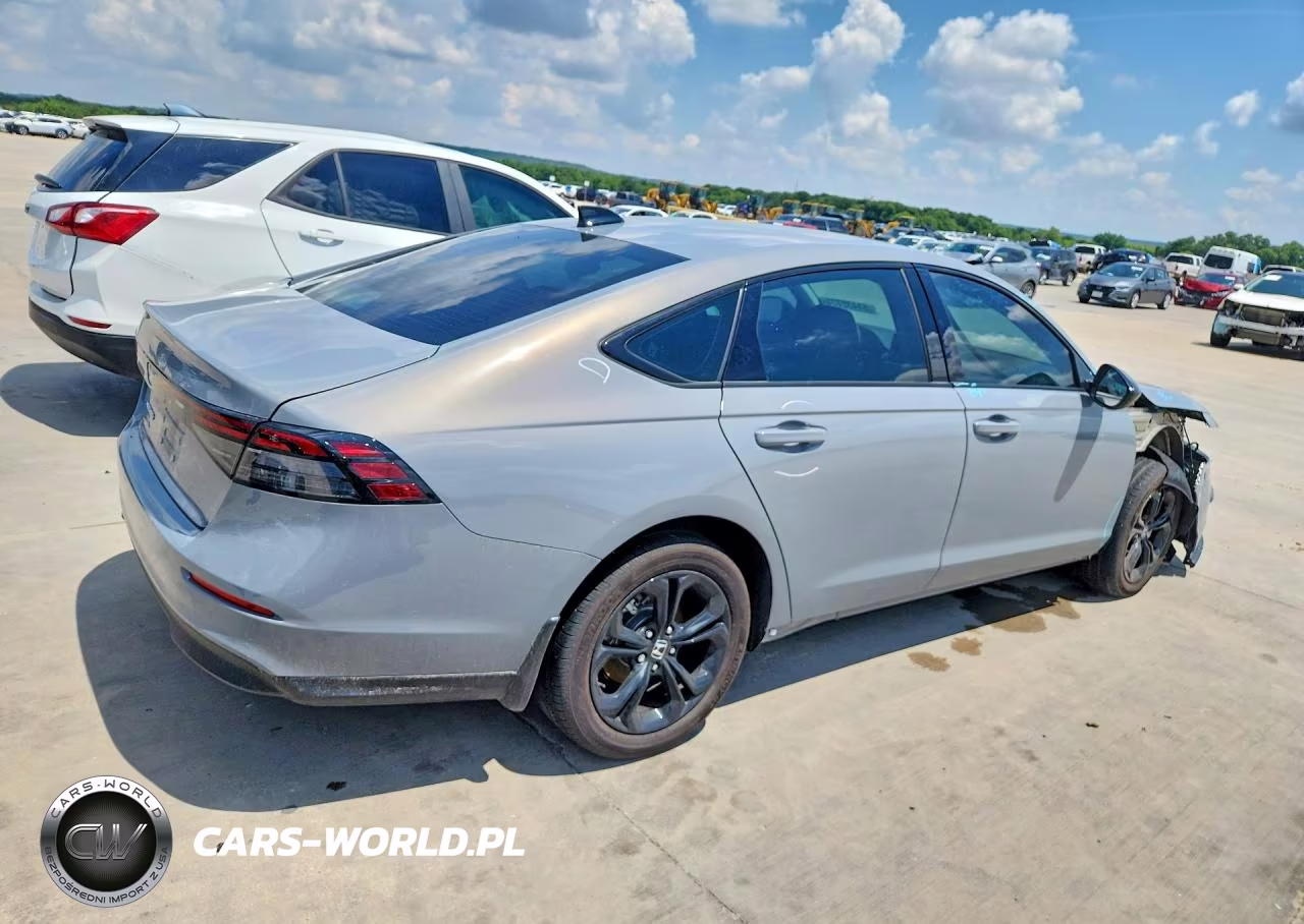 2025 Honda Accord Se VIN:1HGCY1F47SA051502 - 3