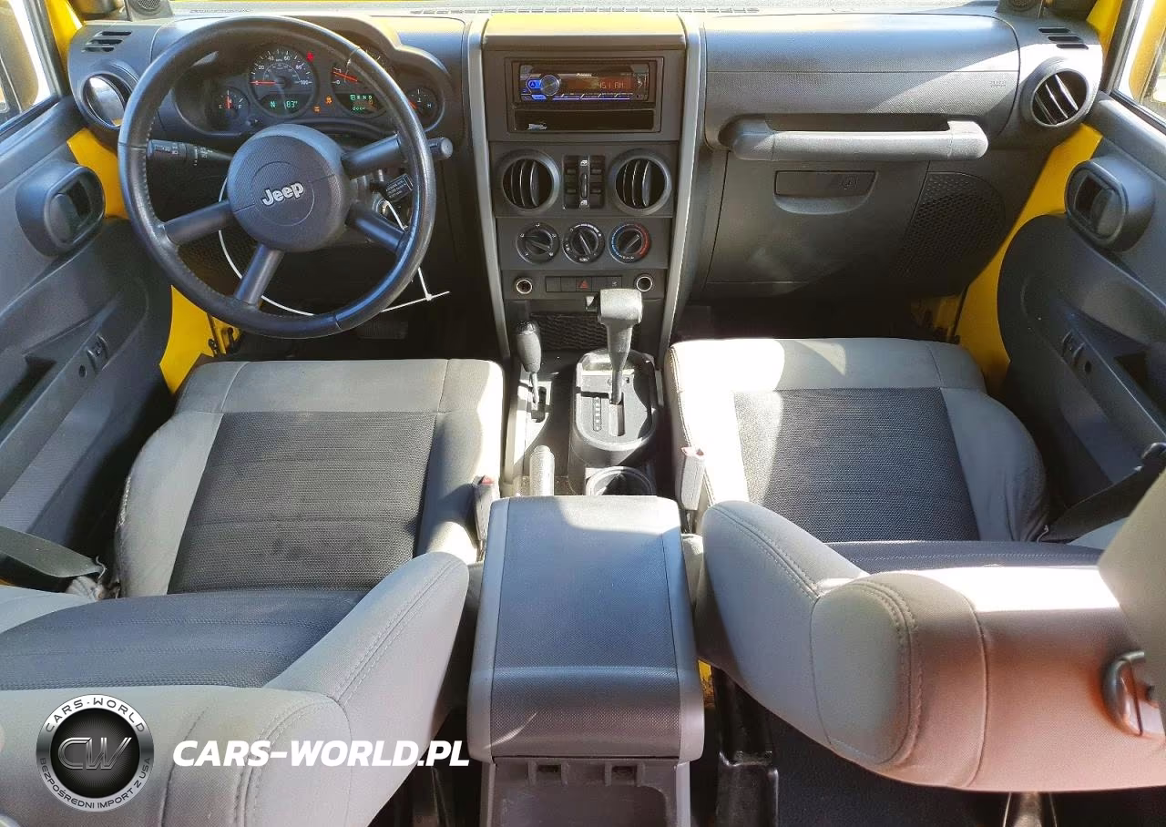 2009 Jeep Wrangler Unlimited X VIN:1J4GA39169L700197 - 8