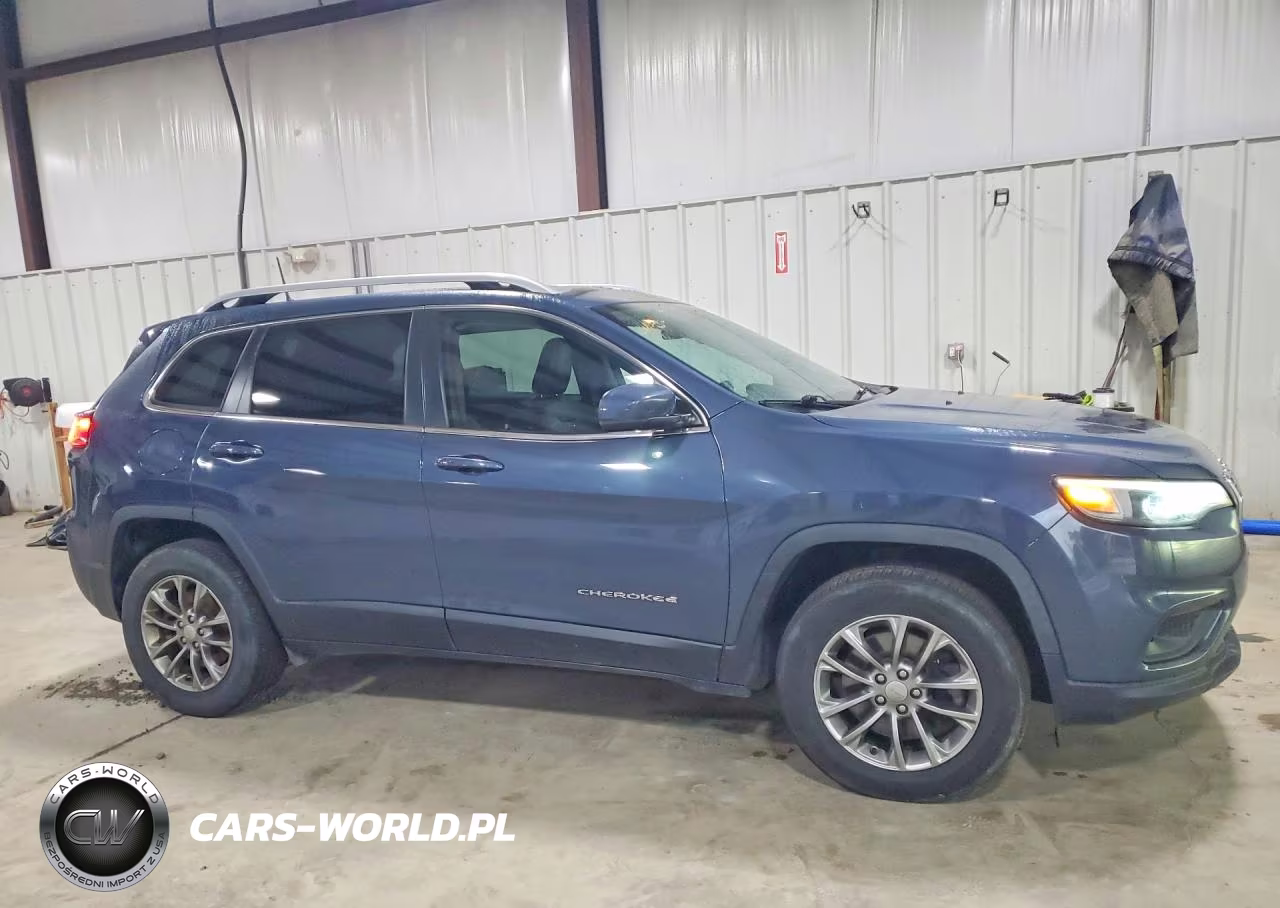 2019 Jeep Cherokee Latitude Plus VIN:1C4PJMLB3KD455341 - 4