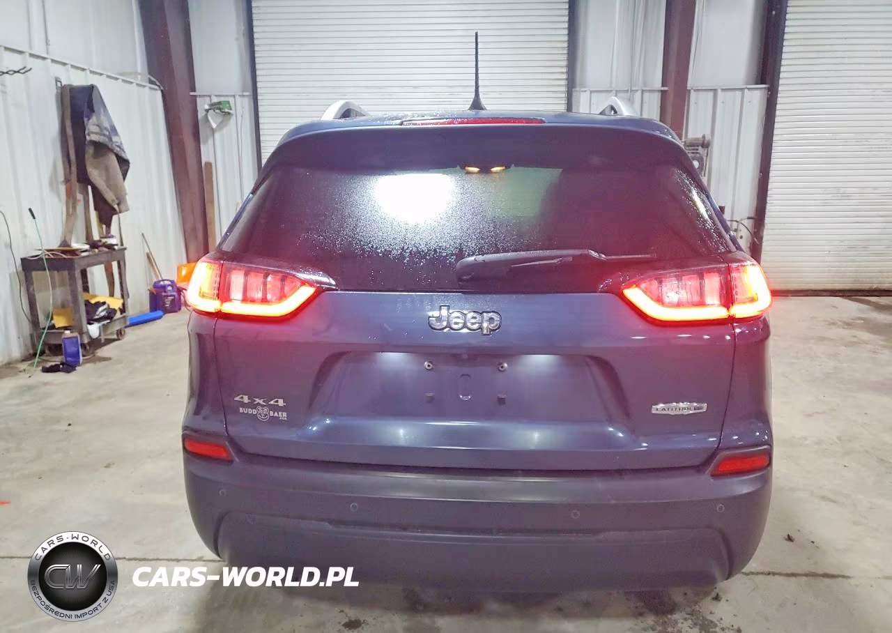 2019 Jeep Cherokee Latitude Plus VIN:1C4PJMLB3KD455341 - 6